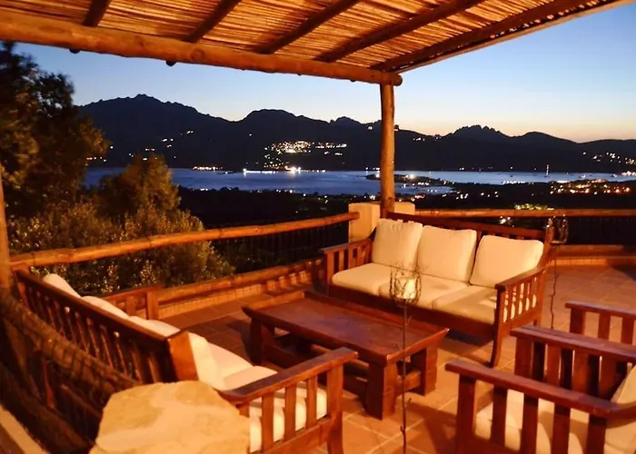 Semesterbostad Vista, A Stunning View On Costa Smeralda *